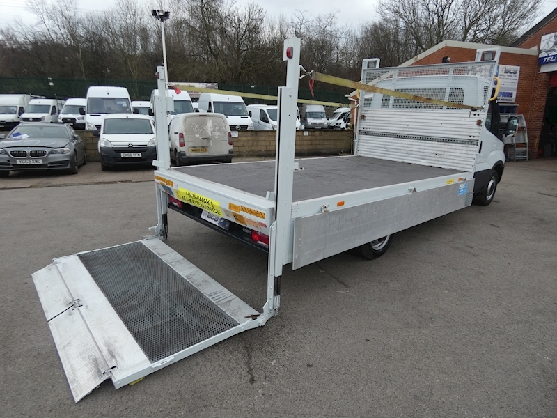 Iveco 2017 67 IVECO DAILY 2.3TD 14V 35S LWB DROPSIDE PICKUP TAIL LIFT EURO 6