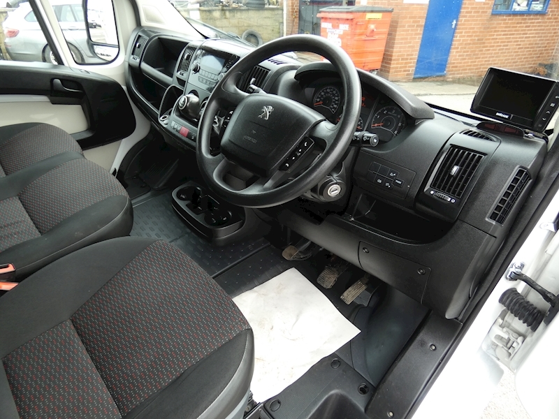 Peugeot 2017 17 PEUGEOT BOXER 2.0 BLUEHDI 335 HIGHWAYS MAINTENANCE CONE PICKUP ONLY 65K