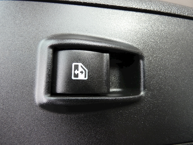 Peugeot 2017 17 PEUGEOT BOXER 2.0 BLUEHDI 335 HIGHWAYS MAINTENANCE CONE PICKUP ONLY 65K