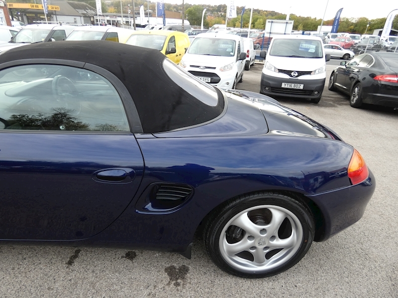 Porsche 1999 T PORSCHE BOXSTER 986 CONVERTIBLE WITH HARD TOP FULL REFURB