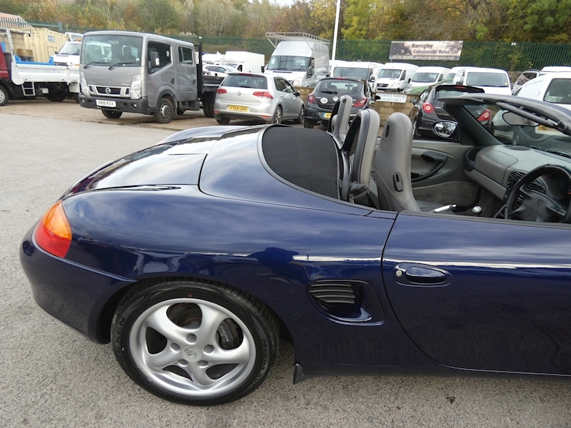 Porsche 1999 T PORSCHE BOXSTER 986 CONVERTIBLE WITH HARD TOP FULL REFURB