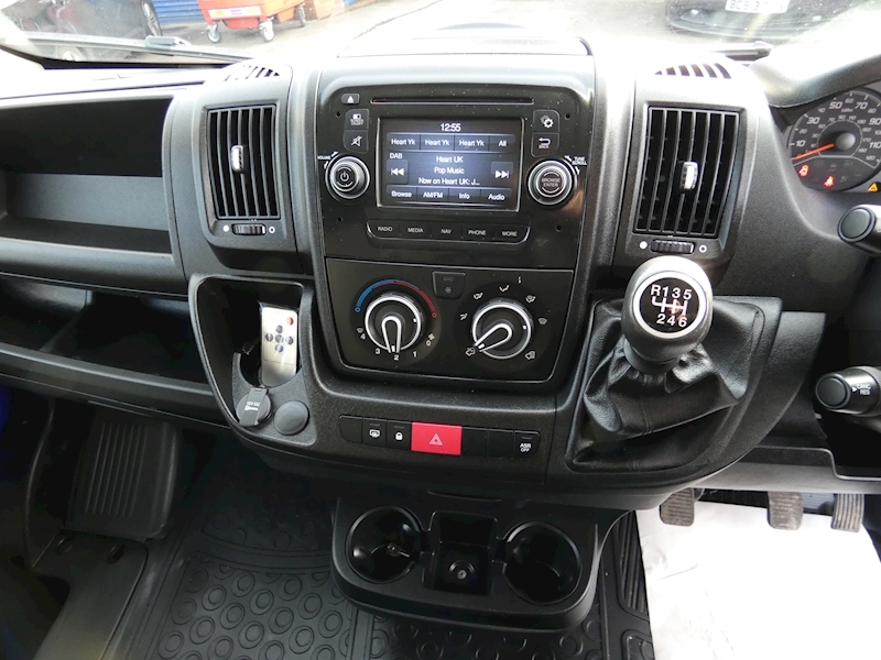 Peugeot 2019 19 PEUGEOT BOXER L3 2.0BLUE HDI EURO 6 130PS HORSEBOX CONVERSION