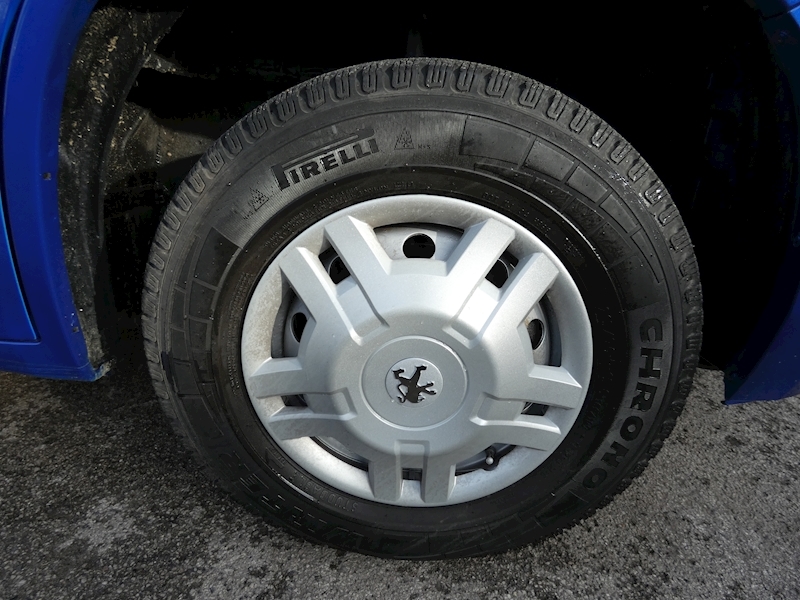 Peugeot 2019 19 PEUGEOT BOXER L3 2.0BLUE HDI EURO 6 130PS HORSEBOX CONVERSION