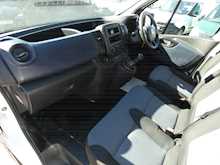 2015 15 VAUXHALL VIVARO 2900 1.6CDTI 4 CAGE DOG VAN EX POLICE