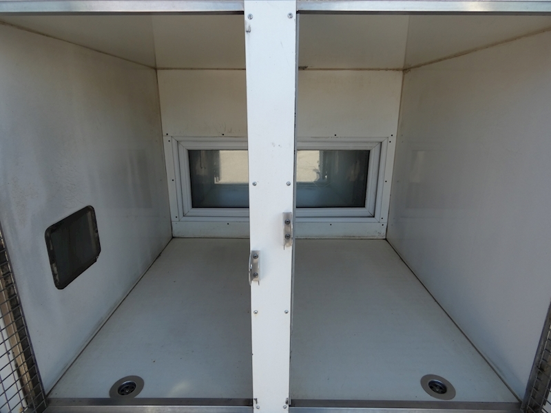 Vauxhall 2015 15 VAUXHALL VIVARO 2900 1.6CDTI 4 CAGE DOG VAN EX POLICE