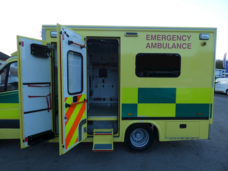 Mercedes-Benz 2014 14 MERCEDES SPRINTER 519 3.0CDI 190PS EX AMBULANCE BEGGING TO BE CONVERTED