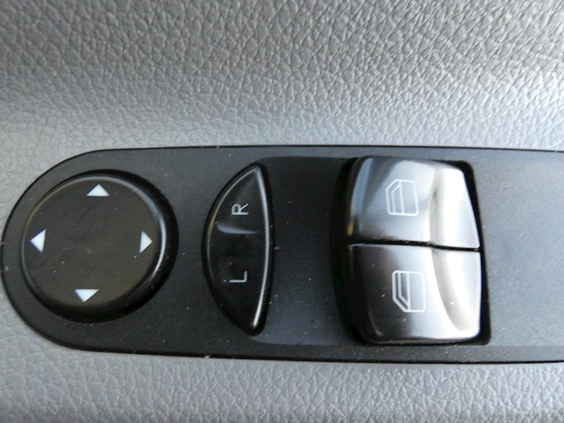 Mercedes-Benz 2014 14 MERCEDES SPRINTER 519 3.0CDI 190PS EX AMBULANCE BEGGING TO BE CONVERTED