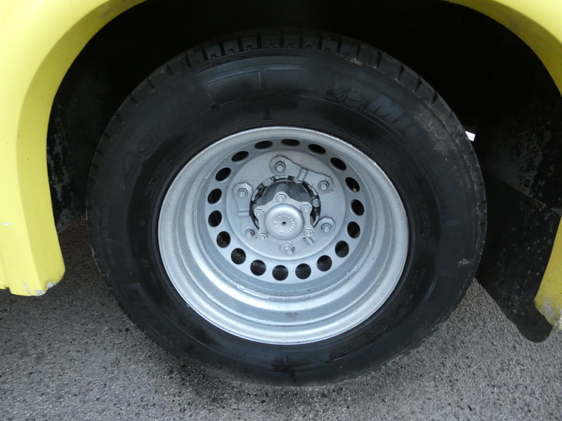 Mercedes-Benz 2014 14 MERCEDES SPRINTER 519 3.0CDI 190PS EX AMBULANCE BEGGING TO BE CONVERTED