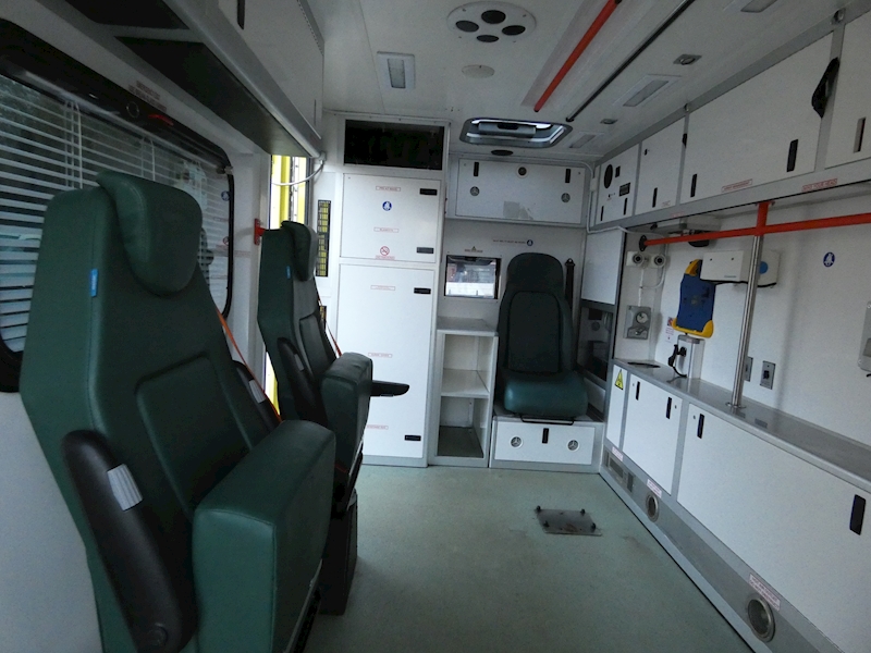 Mercedes-Benz 2014 14 MERCEDES SPRINTER 519 3.0CDI 190PS EX AMBULANCE BEGGING TO BE CONVERTED