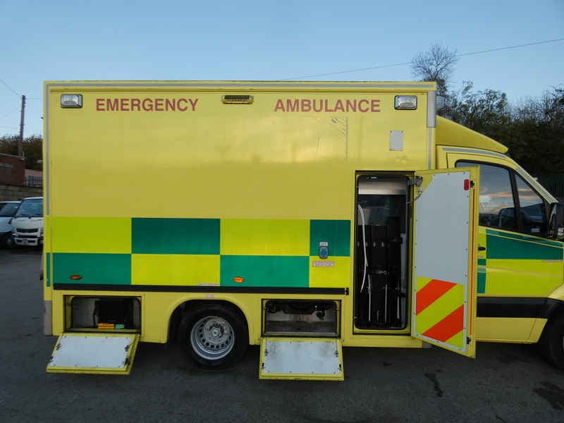 Mercedes-Benz 2014 14 MERCEDES SPRINTER 519 3.0CDI 190PS EX AMBULANCE BEGGING TO BE CONVERTED