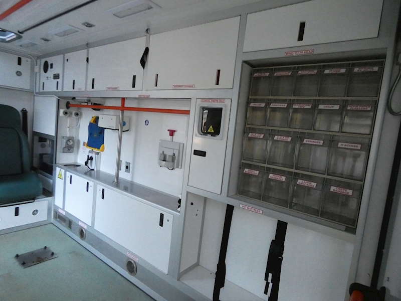 Mercedes-Benz 2014 14 MERCEDES SPRINTER 519 3.0CDI 190PS EX AMBULANCE BEGGING TO BE CONVERTED