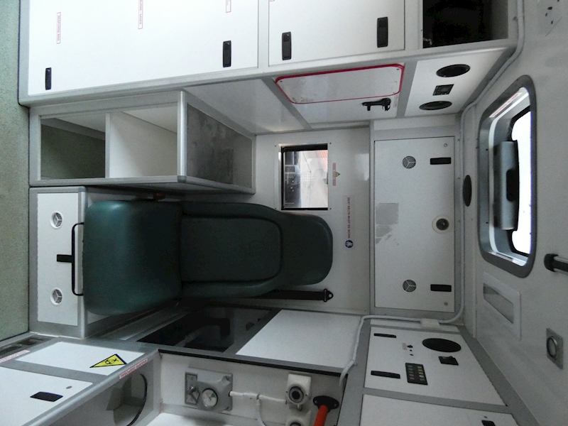 Mercedes-Benz 2014 14 MERCEDES SPRINTER 519 3.0CDI 190PS EX AMBULANCE BEGGING TO BE CONVERTED