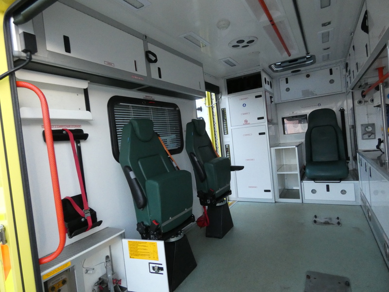 Mercedes-Benz 2014 14 MERCEDES SPRINTER 519 3.0CDI 190PS EX AMBULANCE BEGGING TO BE CONVERTED