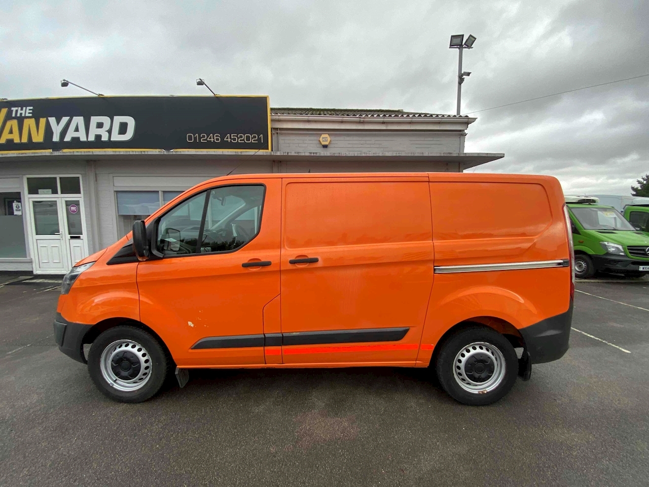 Used 2016 Ford Transit Custom TDCi 330 For Sale in Derbyshire (U5379 ...