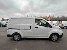 Nissan e-NV200 40kWh Acenta Electric Auto SWB (Quick Charge) (109 ps)