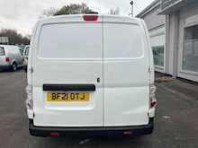 Nissan e-NV200 40kWh Acenta Electric Auto SWB (Quick Charge) (109 ps)