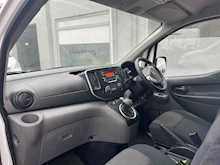 Nissan e-NV200 40kWh Acenta Electric Auto SWB (Quick Charge) (109 ps)