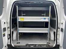 Nissan e-NV200 40kWh Acenta Electric Auto SWB (Quick Charge) (109 ps)