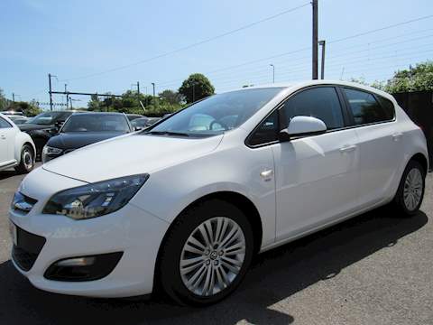 Astra Energy Hatchback 1.4 Manual Petrol