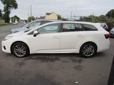 Avensis Business Edition Touring Sports 1.6 Manual Diesel