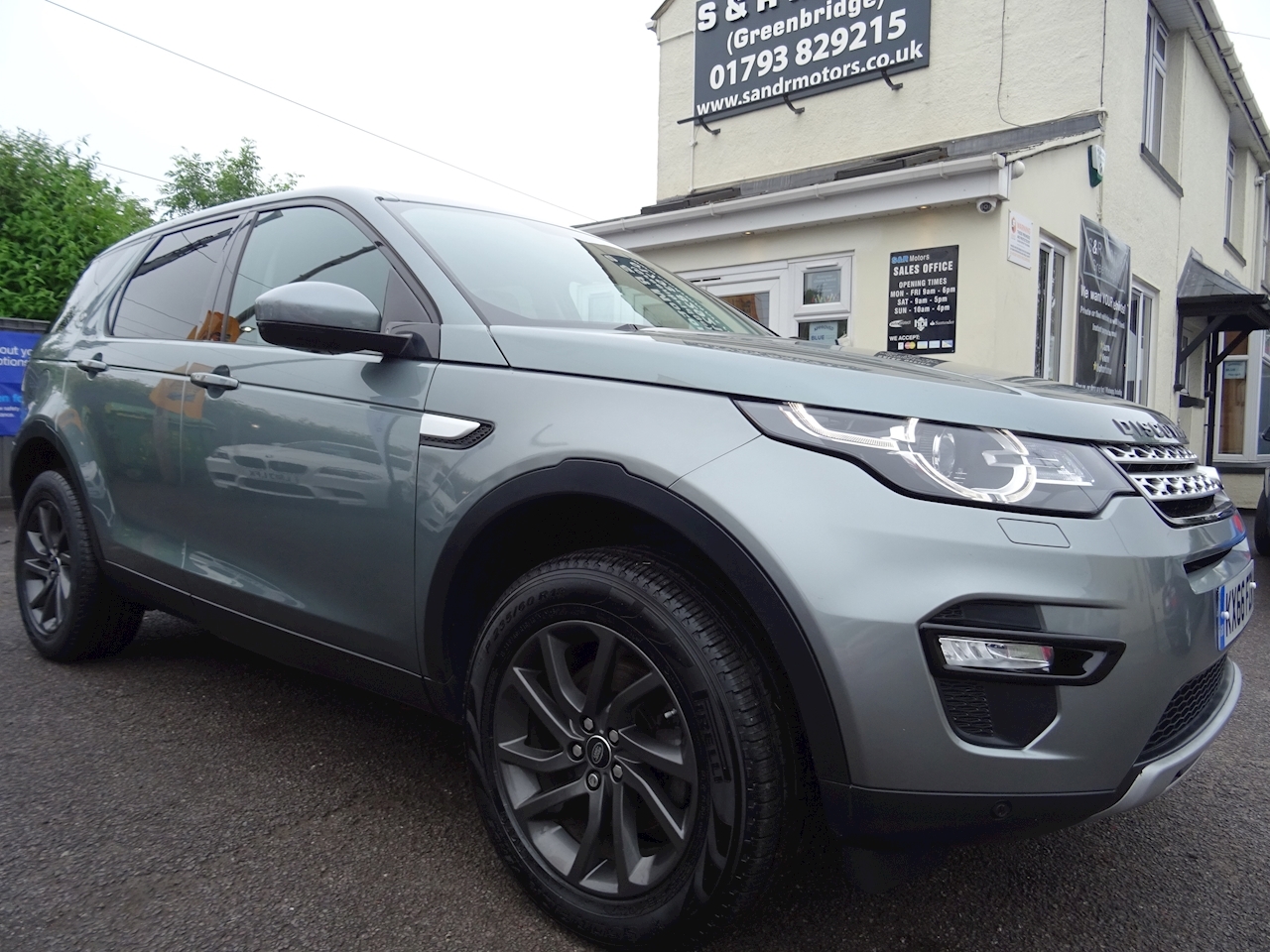 Discovery Sport 2.0 TD4 HSE SUV 5dr Diesel Auto 4WD (s/s) (180 ps)