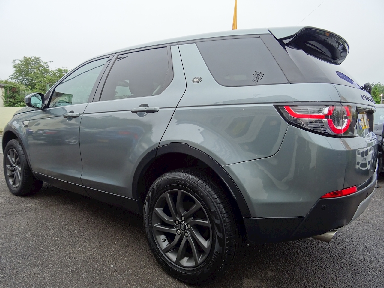 Discovery Sport 2.0 TD4 HSE SUV 5dr Diesel Auto 4WD (s/s) (180 ps)