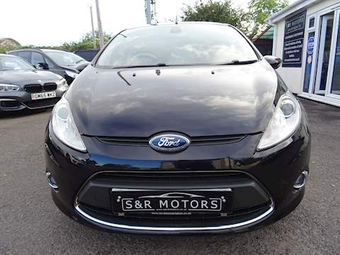 Fiesta 1.4 Titanium Individual Hatchback 5dr Petrol Manual (133 g/km, 94 bhp)