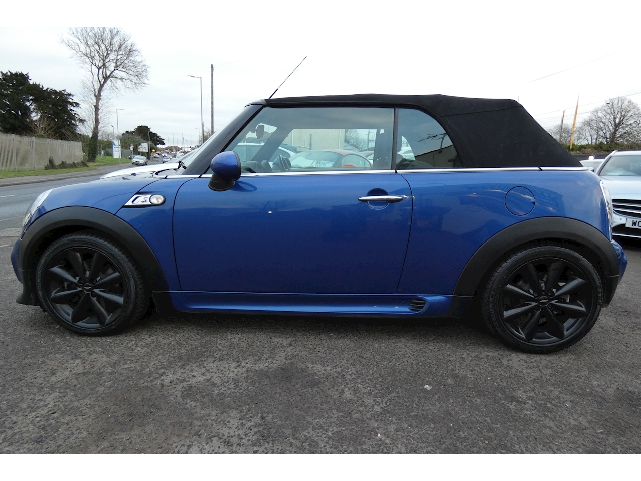 1.6 Cooper S Convertible 2dr Petrol Automatic (153 g/km, 190 bhp)