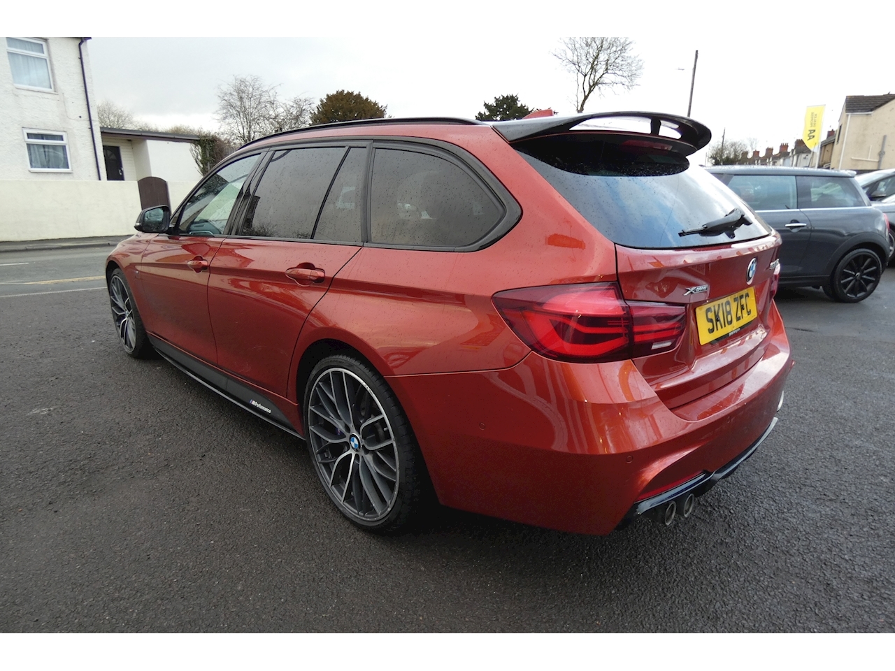 3.0 335d M Sport Shadow Edition Touring 5dr Diesel Auto xDrive Euro 6 (s/s) (313 ps)