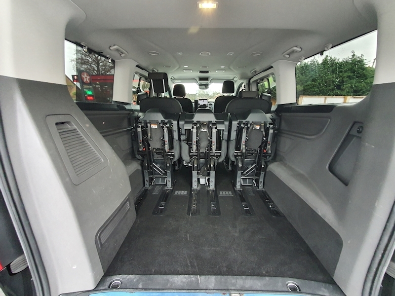 Ford Tourneo Custom Titanium 2.0 5dr Minibus Auto Diesel