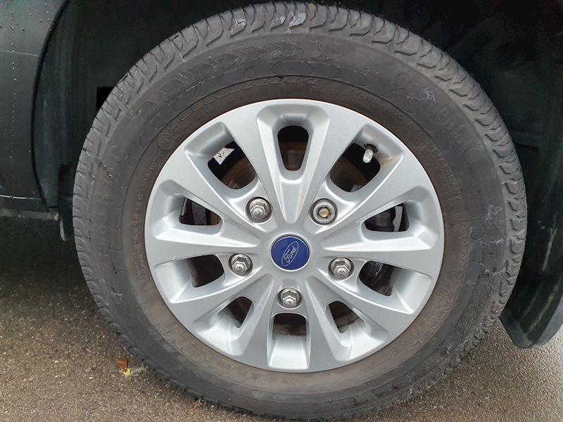 Ford Tourneo Custom Titanium 2.0 5dr Minibus Auto Diesel