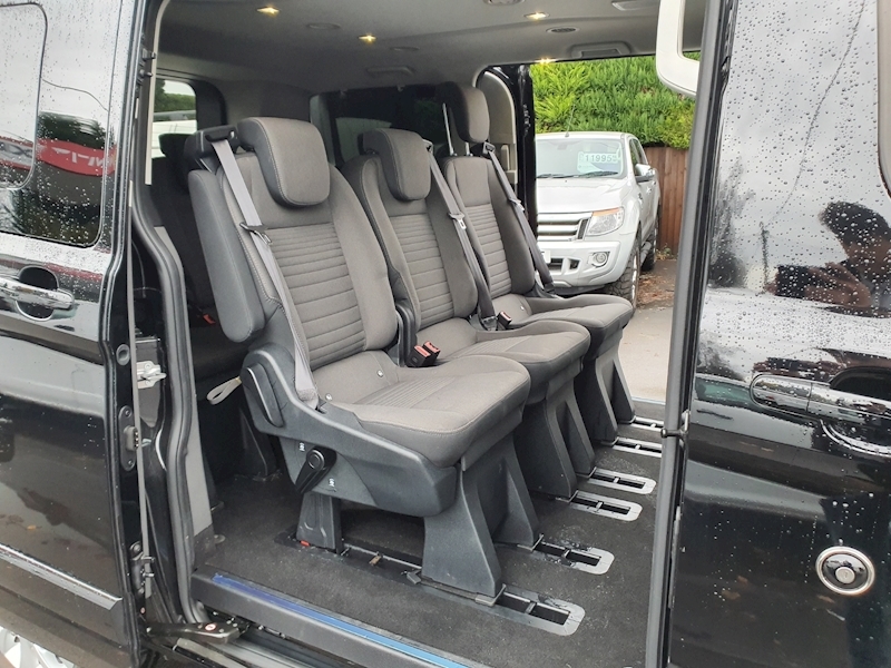Ford Tourneo Custom Titanium 2.0 5dr Minibus Auto Diesel