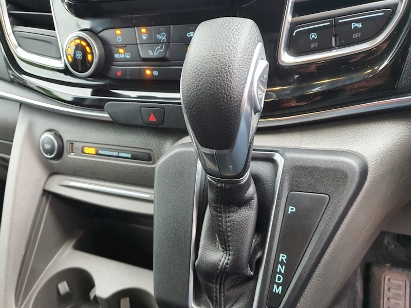 Ford Tourneo Custom Titanium 2.0 5dr Minibus Auto Diesel