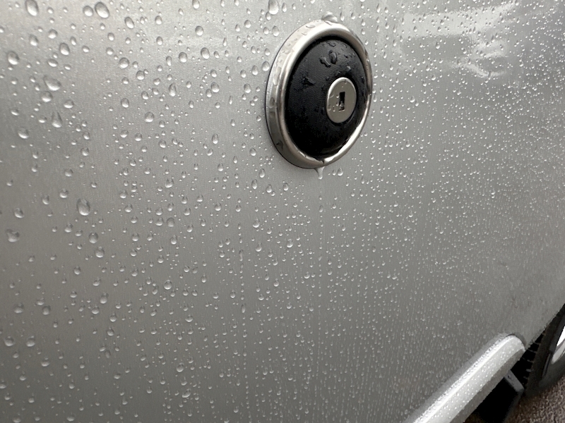 Ford 300 Limited P/V Ecoblue 2.0 5dr Panel Van Manual Diesel