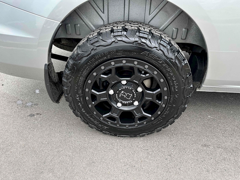 Ford 300 Limited P/V Ecoblue 2.0 5dr Panel Van Manual Diesel