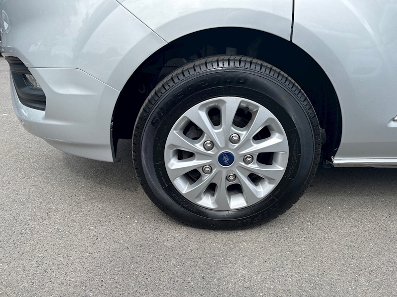 Ford 300 EcoBlue Limited Panel Van 2.0 Manual Diesel