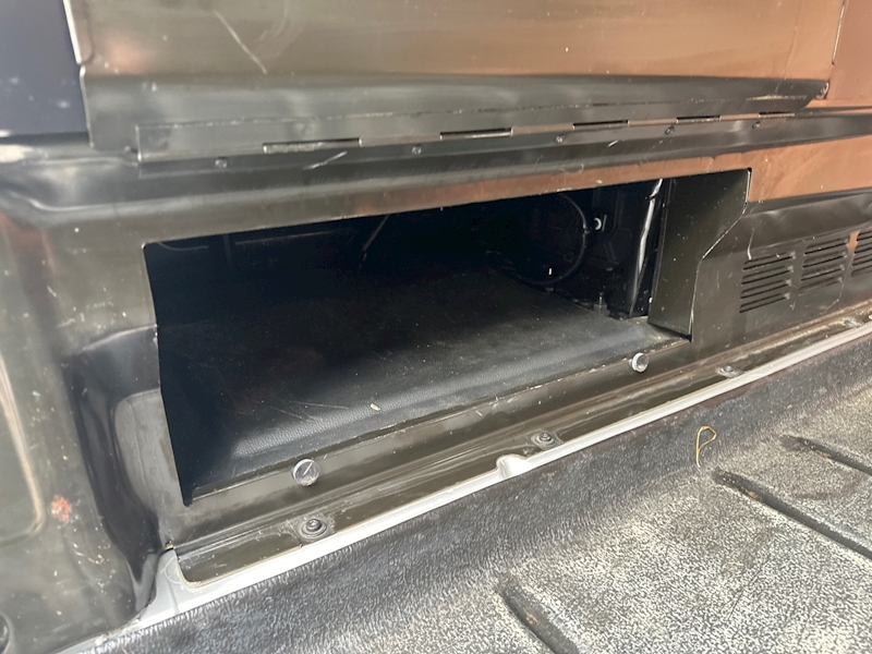 Ford 300 EcoBlue Limited Panel Van 2.0 Manual Diesel