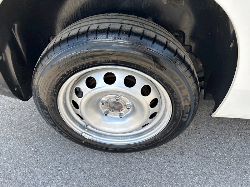 Peugeot BlueHDi 1000 Professional Panel Van 1.6 Manual Diesel