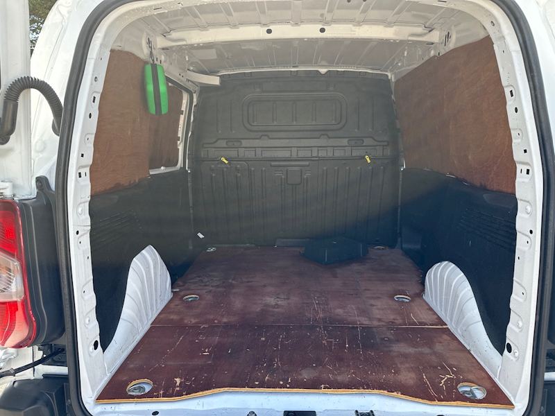 Peugeot BlueHDi 1000 Professional Panel Van 1.6 Manual Diesel