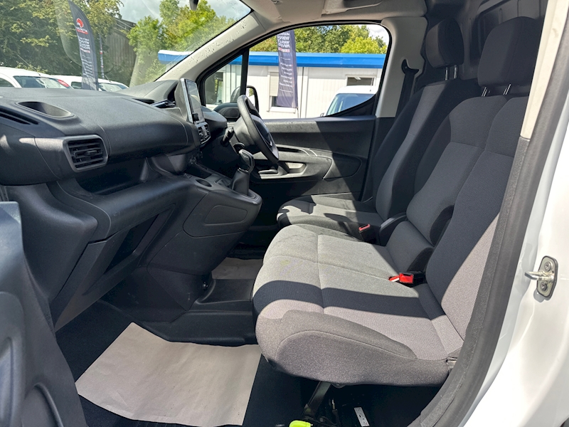 Peugeot BlueHDi 1000 Professional Panel Van 1.6 Manual Diesel