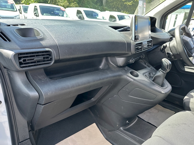 Peugeot BlueHDi 1000 Professional Panel Van 1.6 Manual Diesel