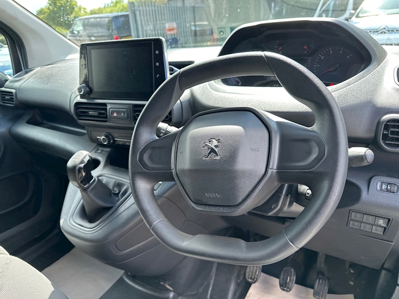 Peugeot BlueHDi 1000 Professional Panel Van 1.6 Manual Diesel