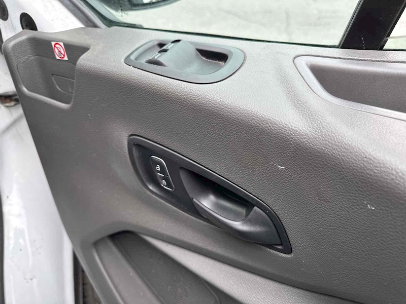 Ford 2.0 350 EcoBlue Leader Panel Van 5dr Diesel Manual RWD L4 H3 Euro 6 (s/s) (130 ps)