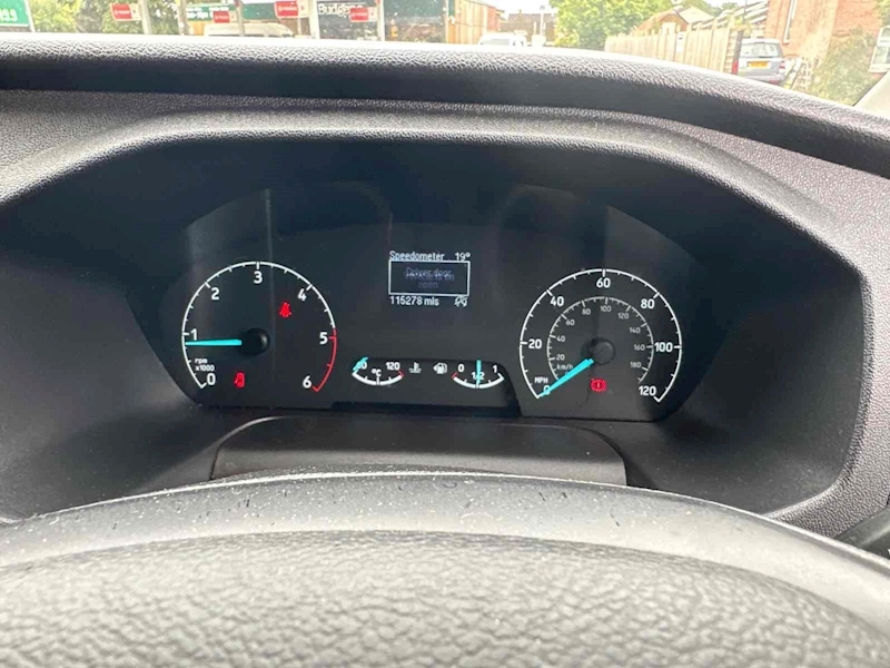 Ford 2.0 350 EcoBlue Leader Panel Van 5dr Diesel Manual RWD L4 H3 Euro 6 (s/s) (130 ps)