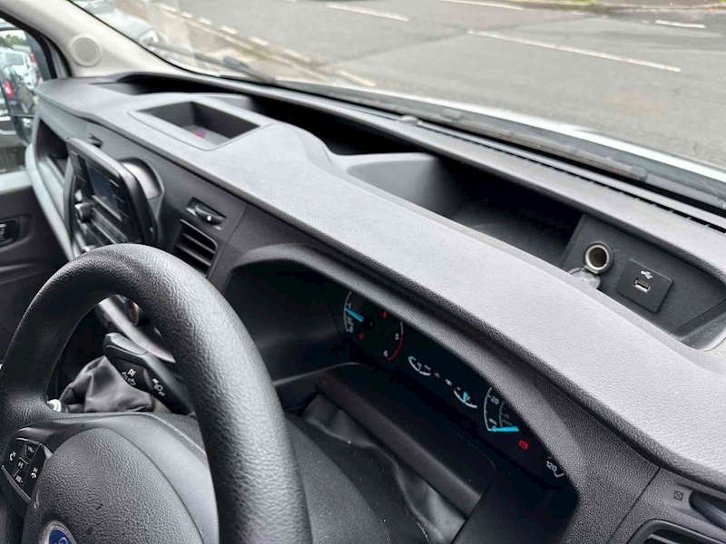 Ford 2.0 350 EcoBlue Leader Panel Van 5dr Diesel Manual RWD L4 H3 Euro 6 (s/s) (130 ps)