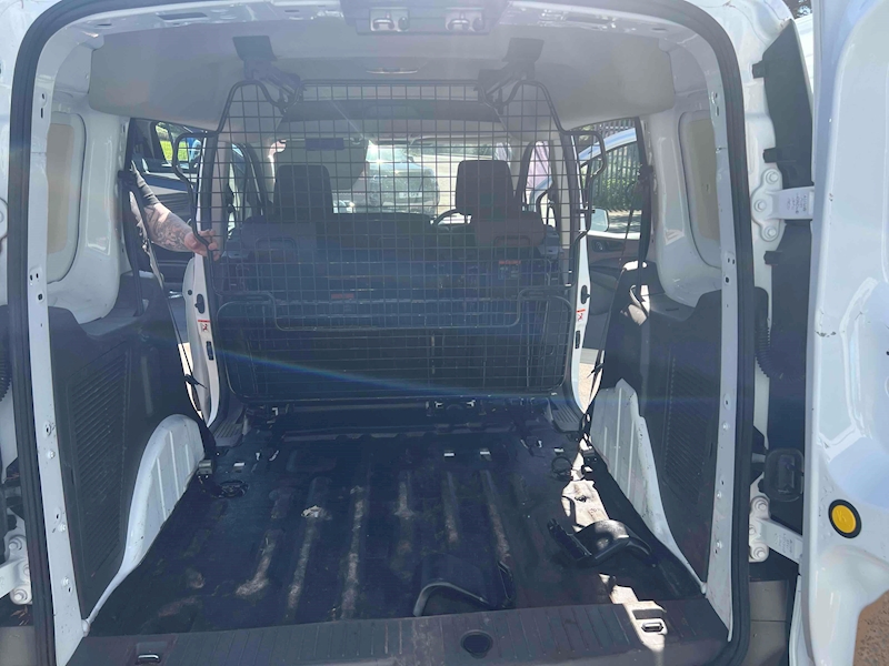 Ford 220 EcoBlue Combi Van 1.5 Manual Diesel Combi Van Manual Diesel Combi Van Manual Diesel