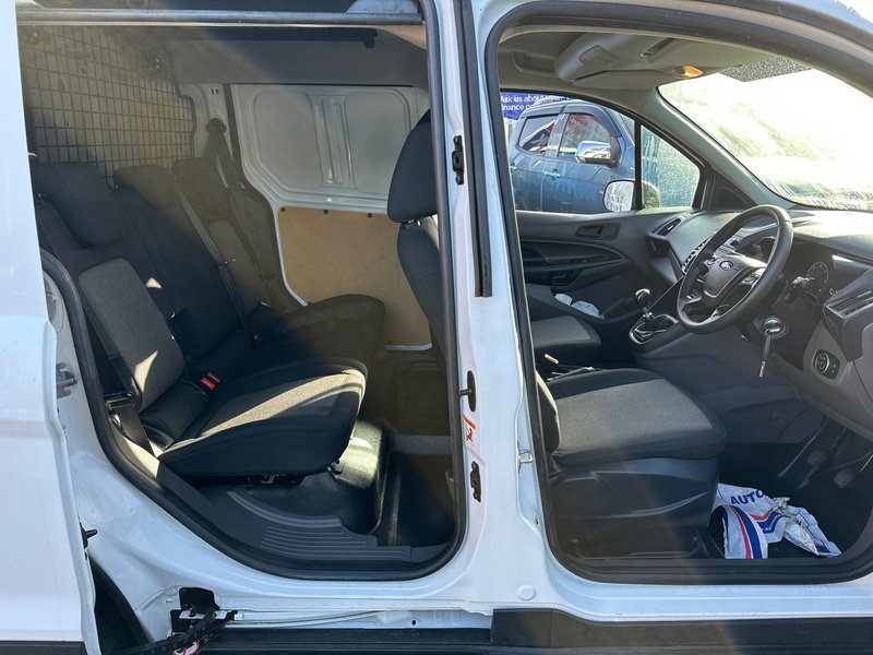 Ford 1.5 220 EcoBlue DCIV 6dr Diesel Manual Euro 6 (s/s) (75 ps)