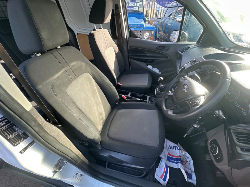 Ford 1.5 220 EcoBlue DCIV 6dr Diesel Manual Euro 6 (s/s) (75 ps)