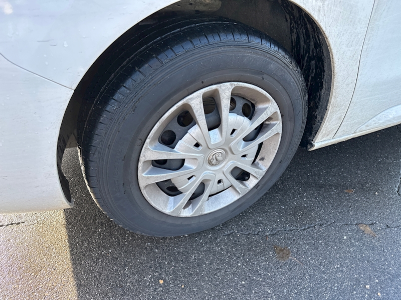 Vauxhall 1.5 Turbo D 2900 Sportive Panel Van 5dr Diesel Manual L2 H1 Euro 6 (s/s) (100 ps)