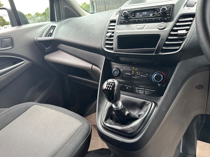 Ford 220 EcoBlue Combi Van 1.5 Manual Diesel Combi Van Manual Diesel Combi Van Manual Diesel